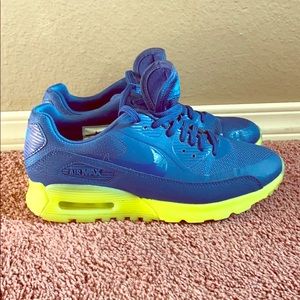 Women’s Nike AirMax